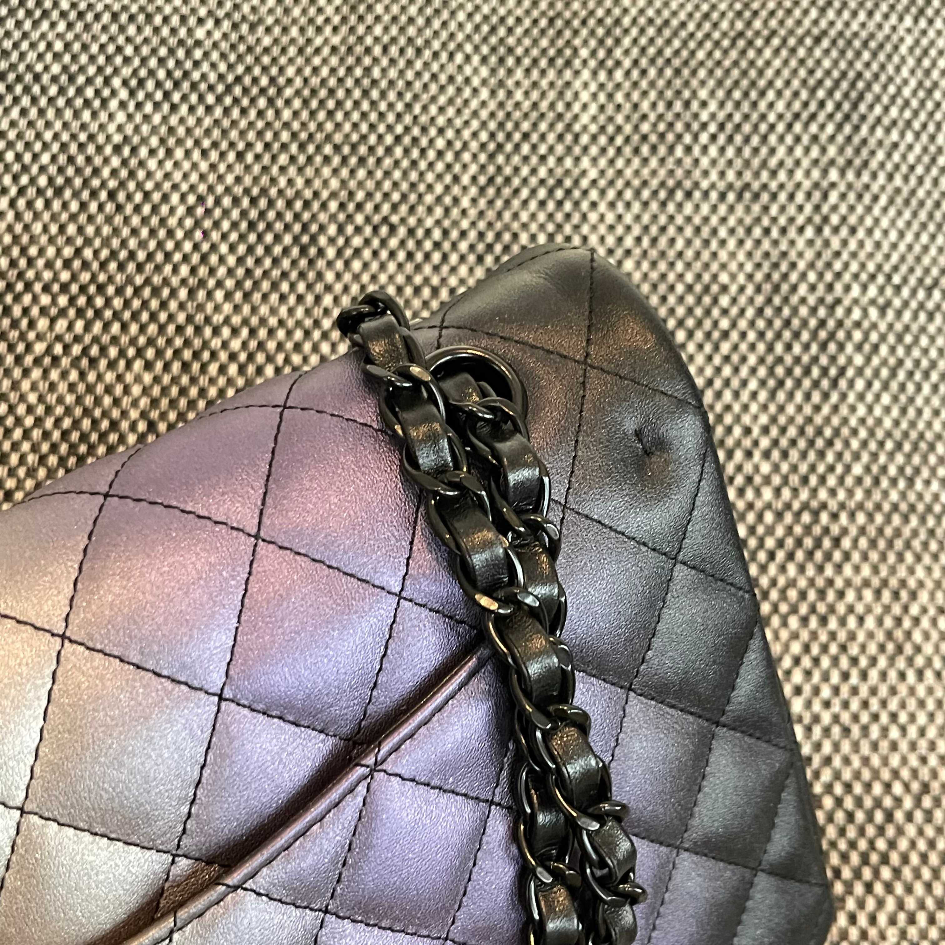 Classic Flap Bag（Gradient iridescent lambskin） - Mocuir