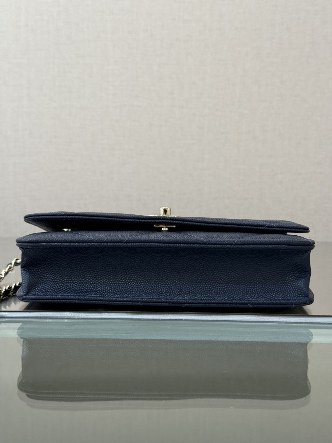 Wallet on Chain with Top Handle (AP3984) in Navy Blue Caviar Leather with Gold-Tone Hardware, 25C Cruise Collection - Mocuir
