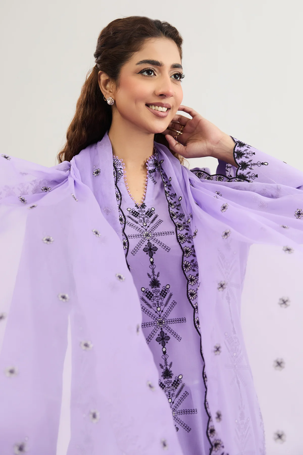 LAWN | EMBROIDERED