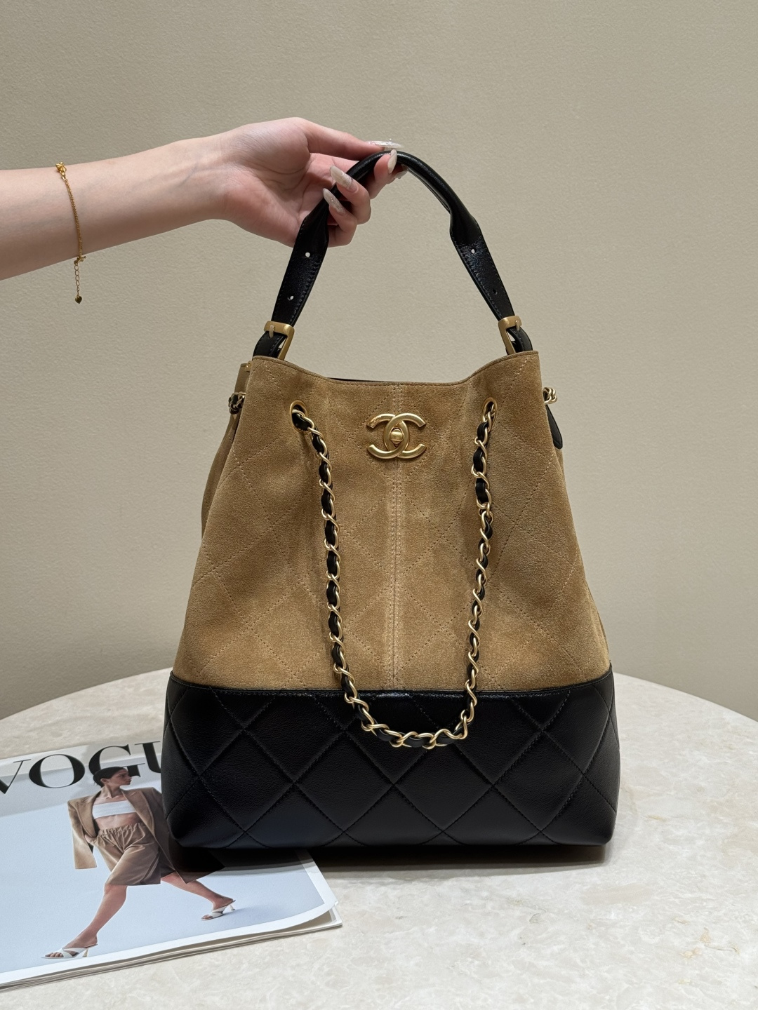 25A Pre-Fall Collection AS5634 Hobo Bucket Bag in Caramel Suede Calfskin & Black Lambskin with Antique Gold-Tone Hardware - Mocuir