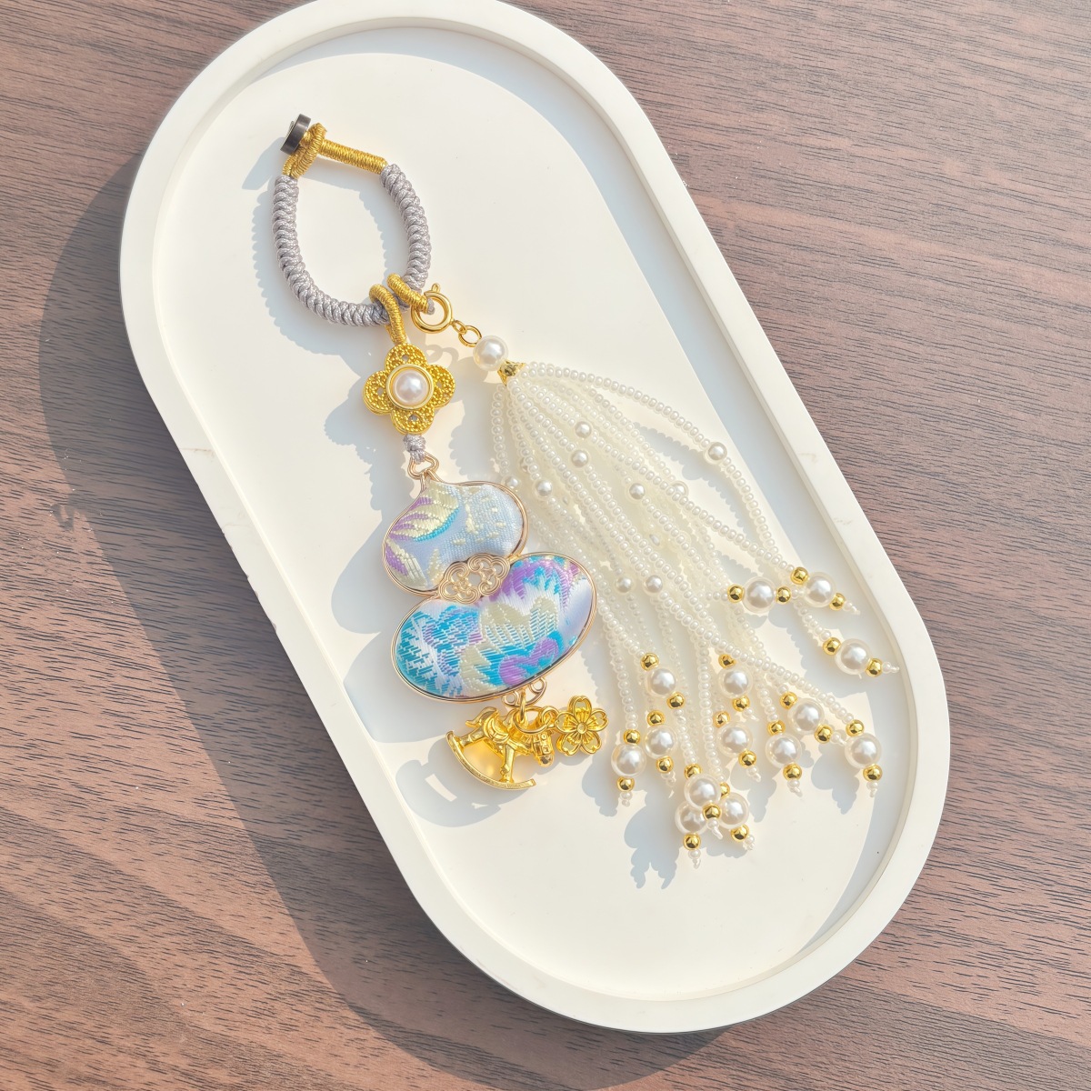 Chinese style embroidery gourd pendant decoration