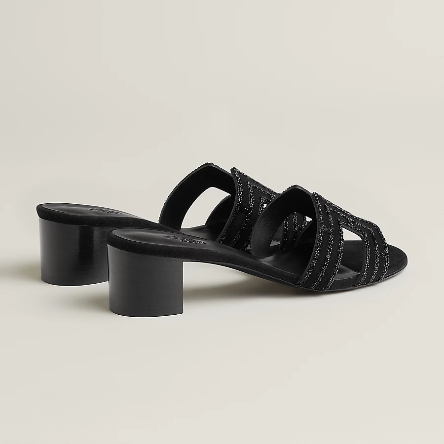 Oasis sandal