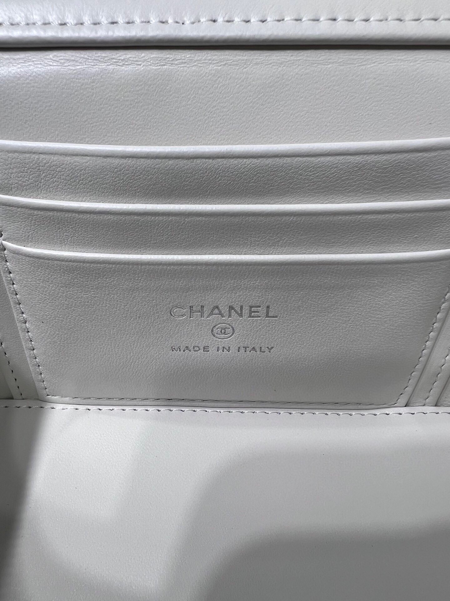 Perfect Fit Clutch with Chain  Vanity Case - Mocuir