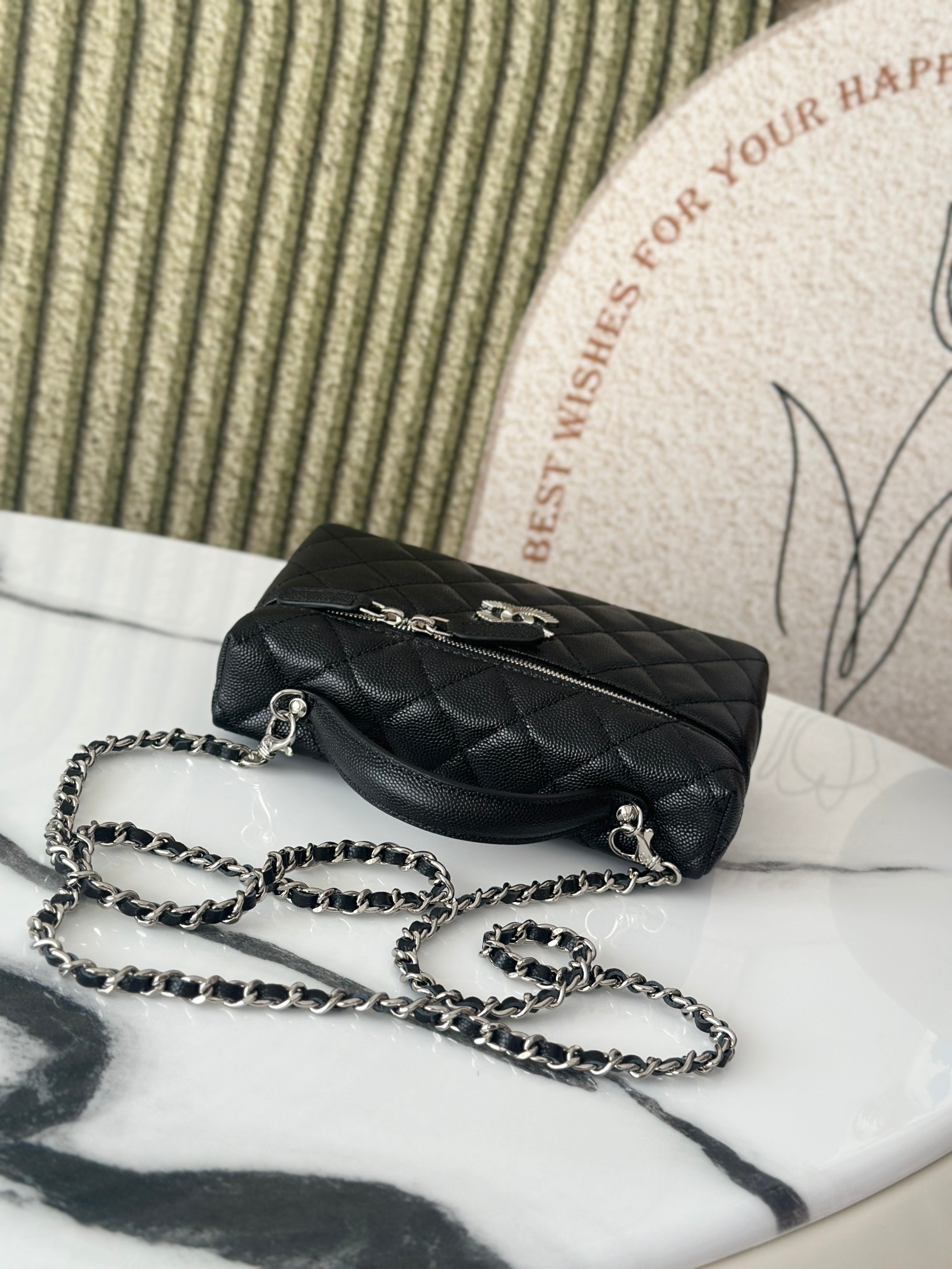 25B Black Caviar Quilted Long Vanity Case with Silver CC Logo & Silver Hardware - Mocuir