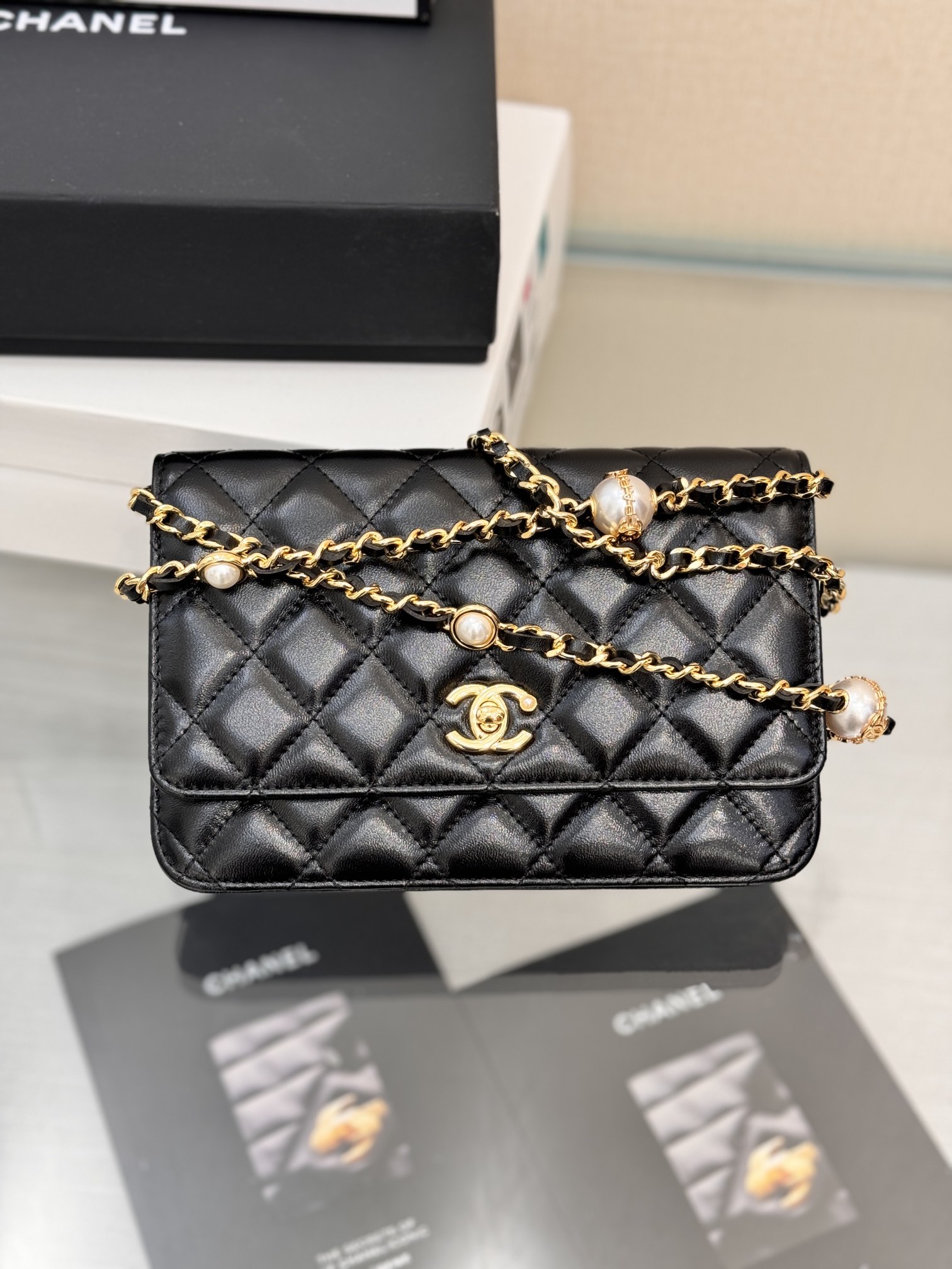 Classic Wallet On Chain (WOC) with Pearl Detail in Black Quilted Lambskin with Light Gold-Tone Hardware - Mocuir