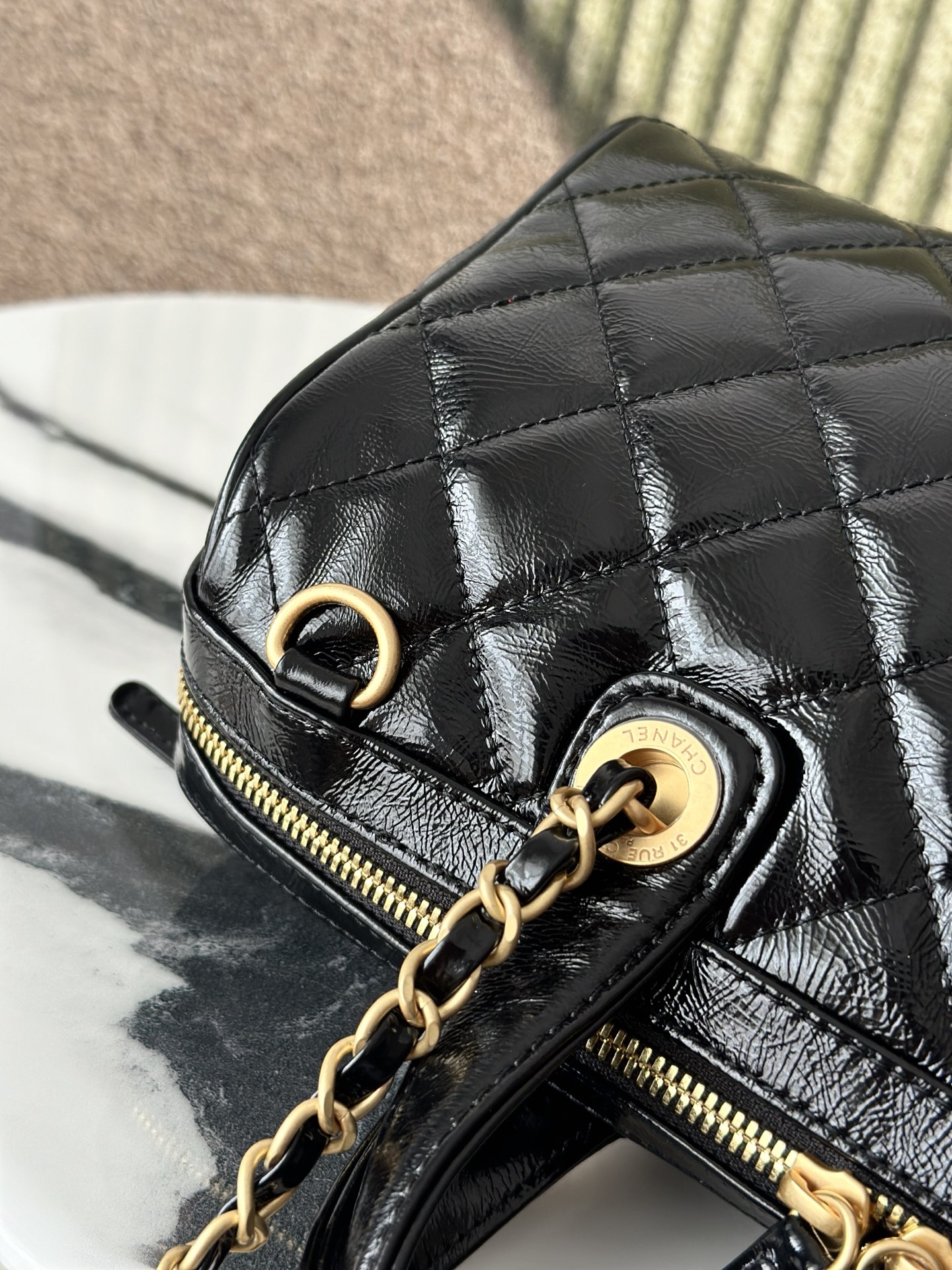 25A Black Oil Wax Calfskin Quilted Bowling Bag with Gold Hardware - Mocuir
