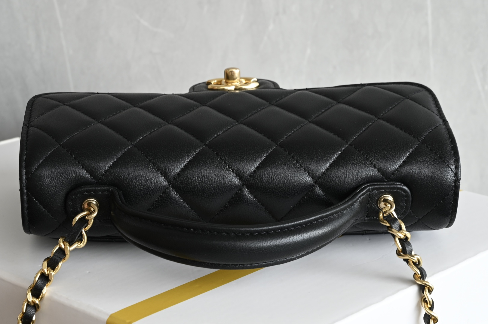 25B Mini Flap Top Handle Messenger Bag in Black Shiny Lambskin with Gold-Tone Hardware (Model AS5701) - Mocuir