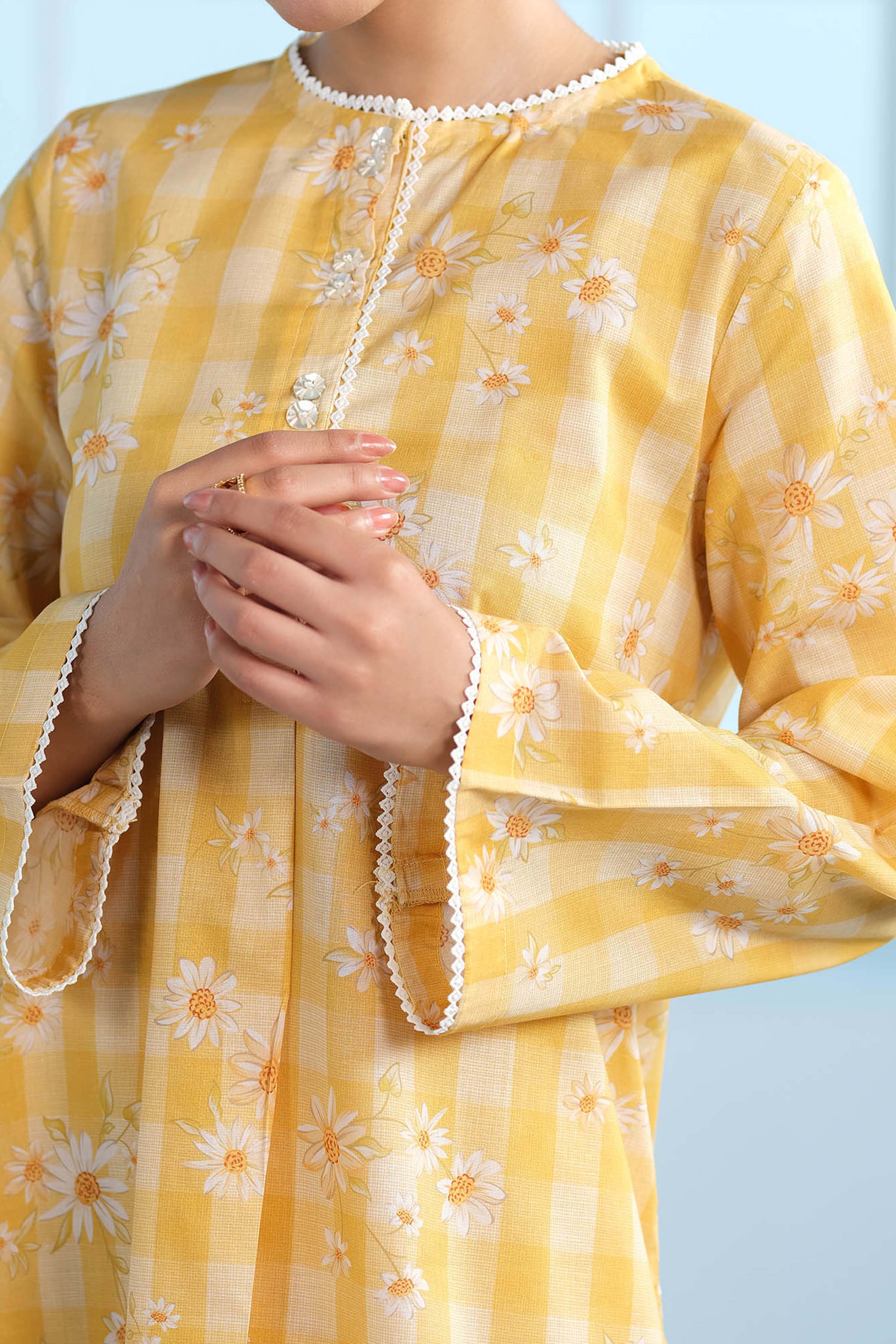 LAWN | PRINTED
