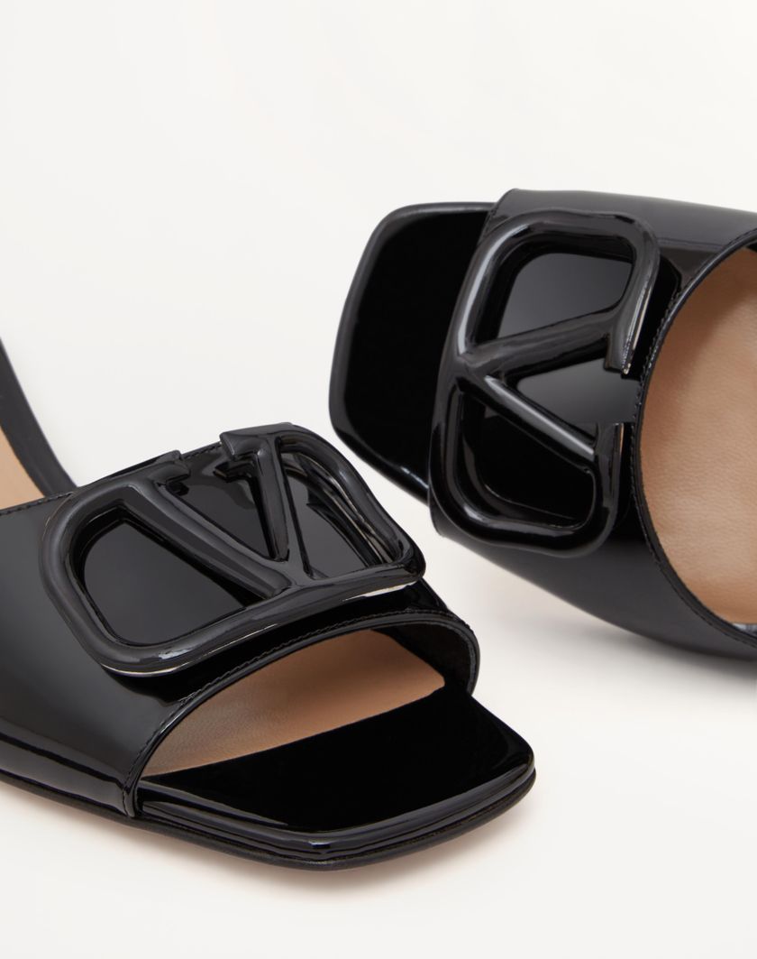 VLOGO SIGNATURE PATENT LEATHER SLIDE SANDAL 60MM
