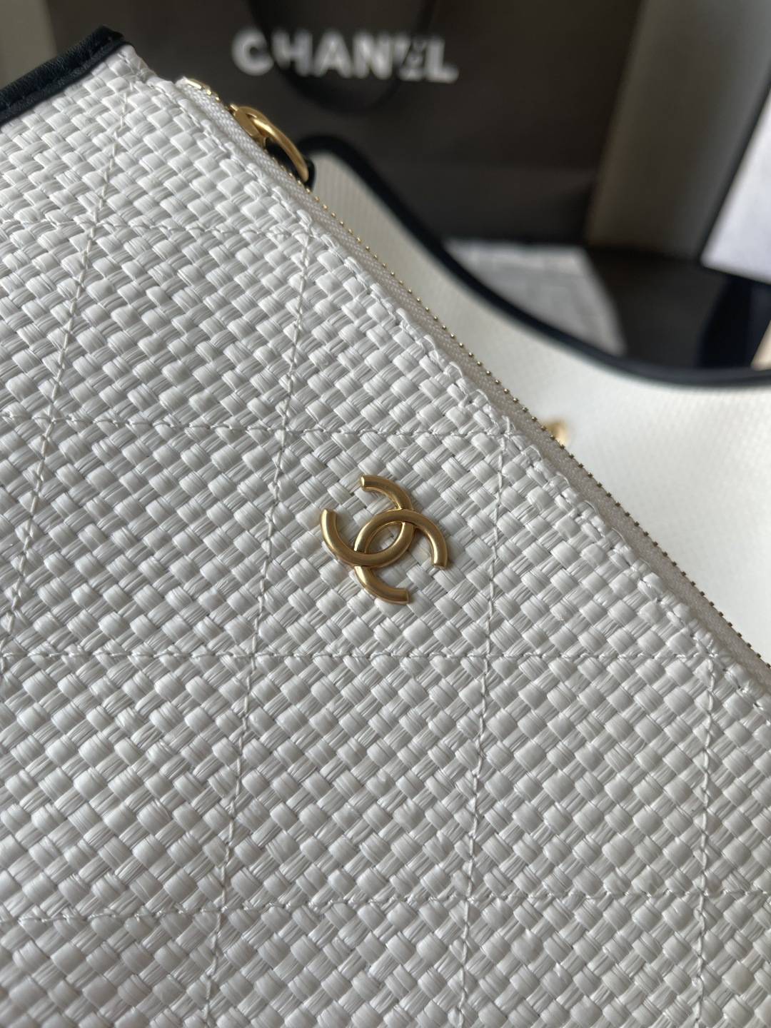 25C Woven Straw Large Tote Handbag with Black Calfskin Trim and Gold-Tone Hardware - Mocuir