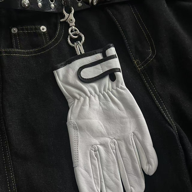 Fashion glove pendant key chain