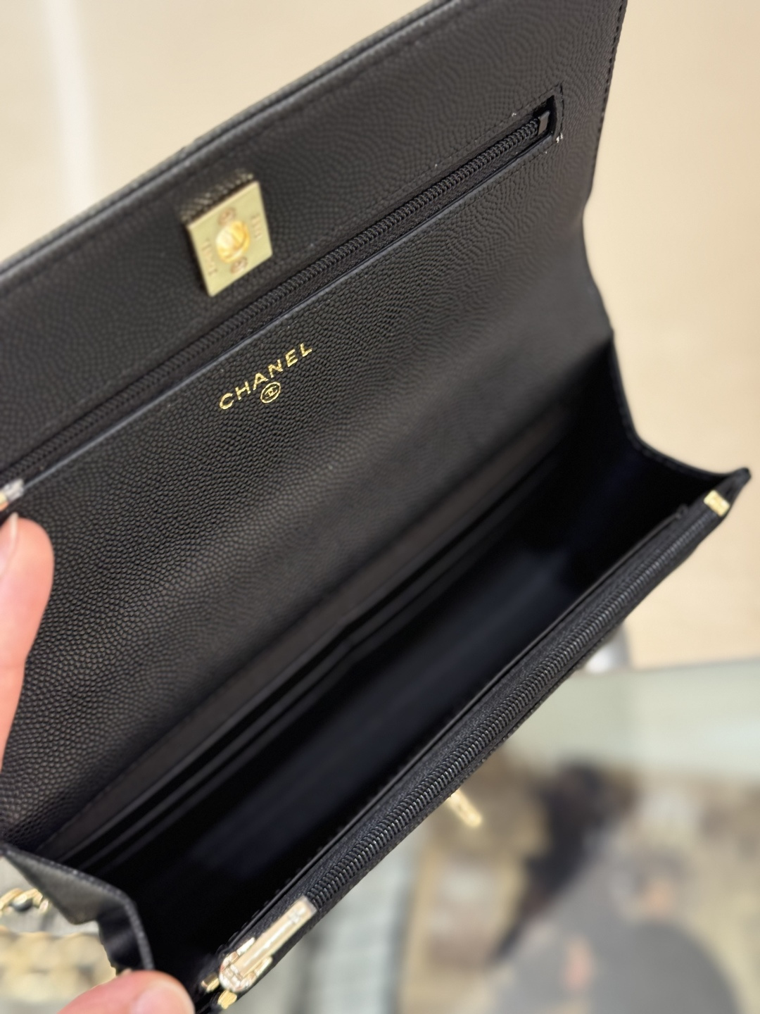 Classic Wallet On Chain with Top Handle（Black） - Mocuir