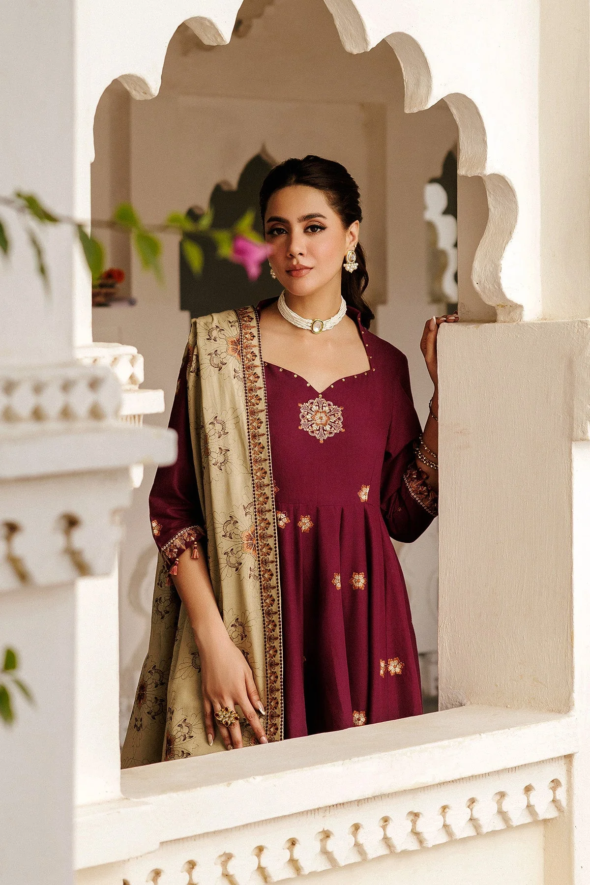 KHADDAR | EMBROIDERED