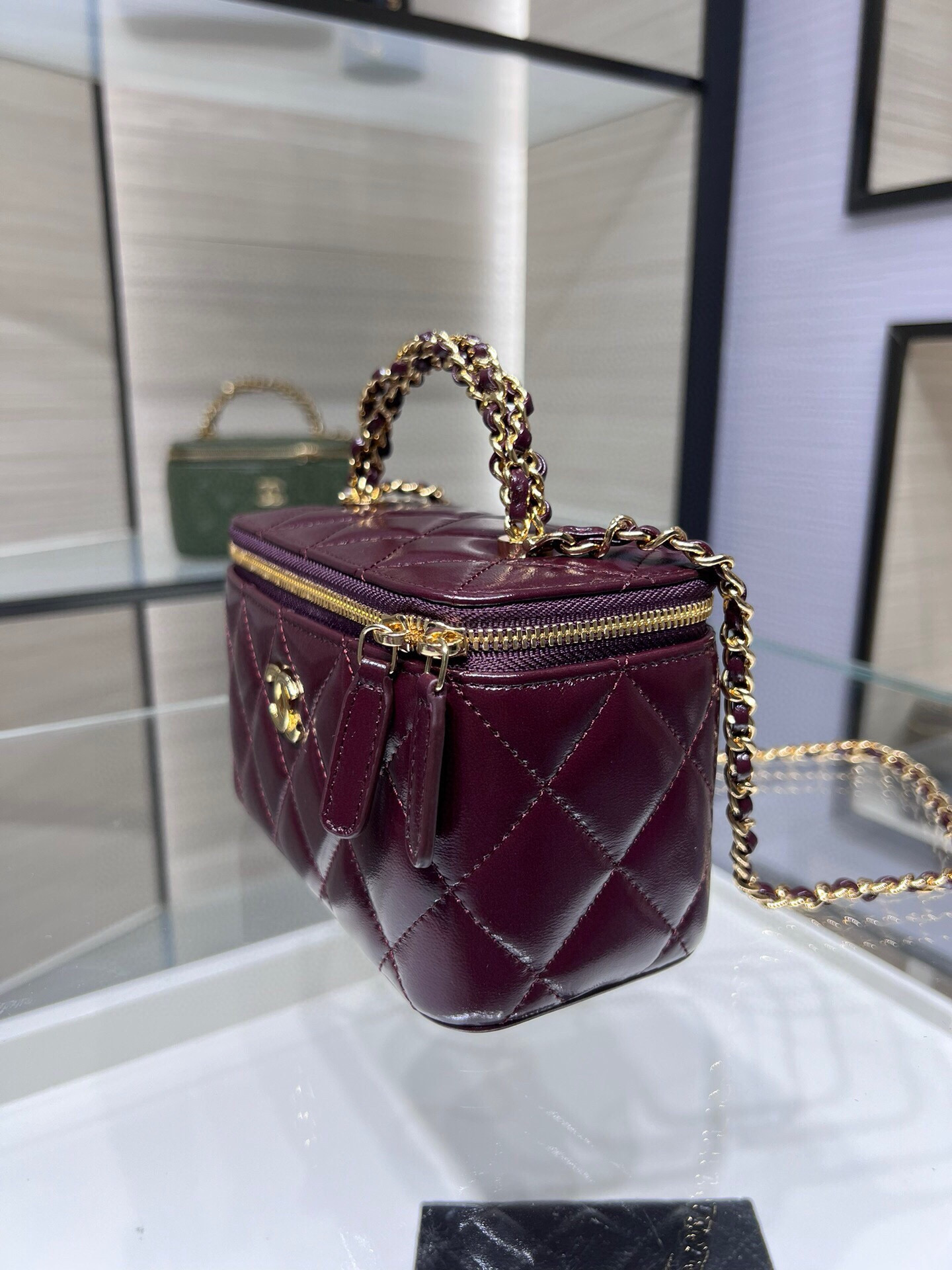 24BSmall Vanity Case with Top Handle（Burgundy） - Mocuir