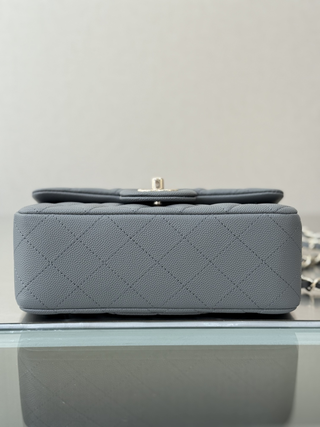 Mini Classic Flap Handbag（Light Gray-Blue） - Mocuir