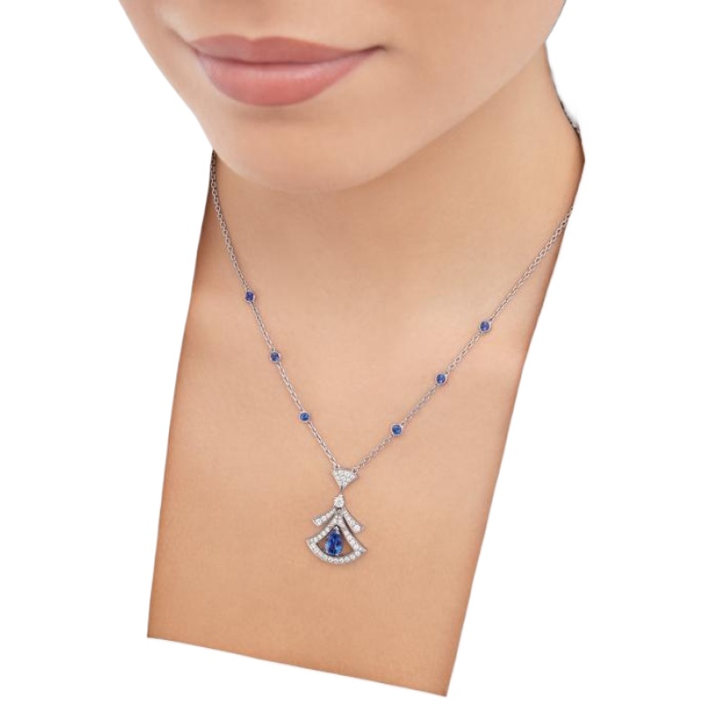 DIVAS’ DREAM Necklace