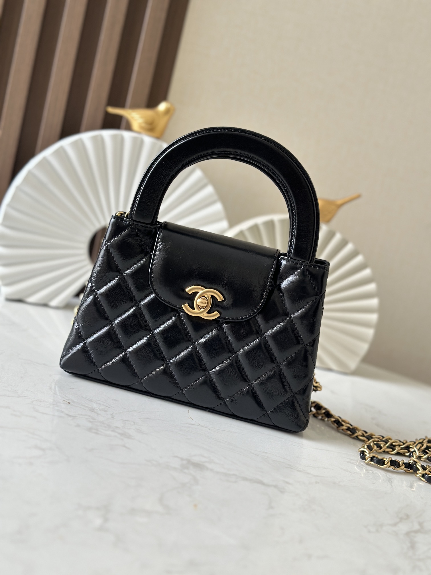 Black Shiny Calfskin Quilted Mini Kelly-Style Handbag with Gold Hardware - Mocuir