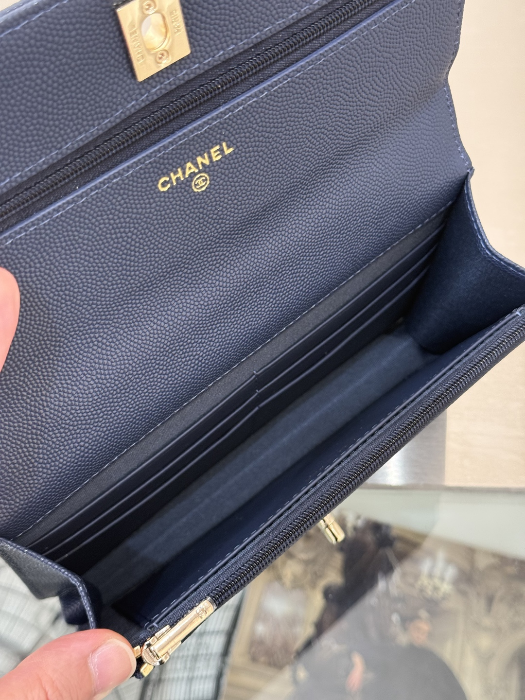 Wallet on Chain with Top Handle (AP3984) in Navy Blue Caviar Leather with Gold-Tone Hardware, 25C Cruise Collection - Mocuir