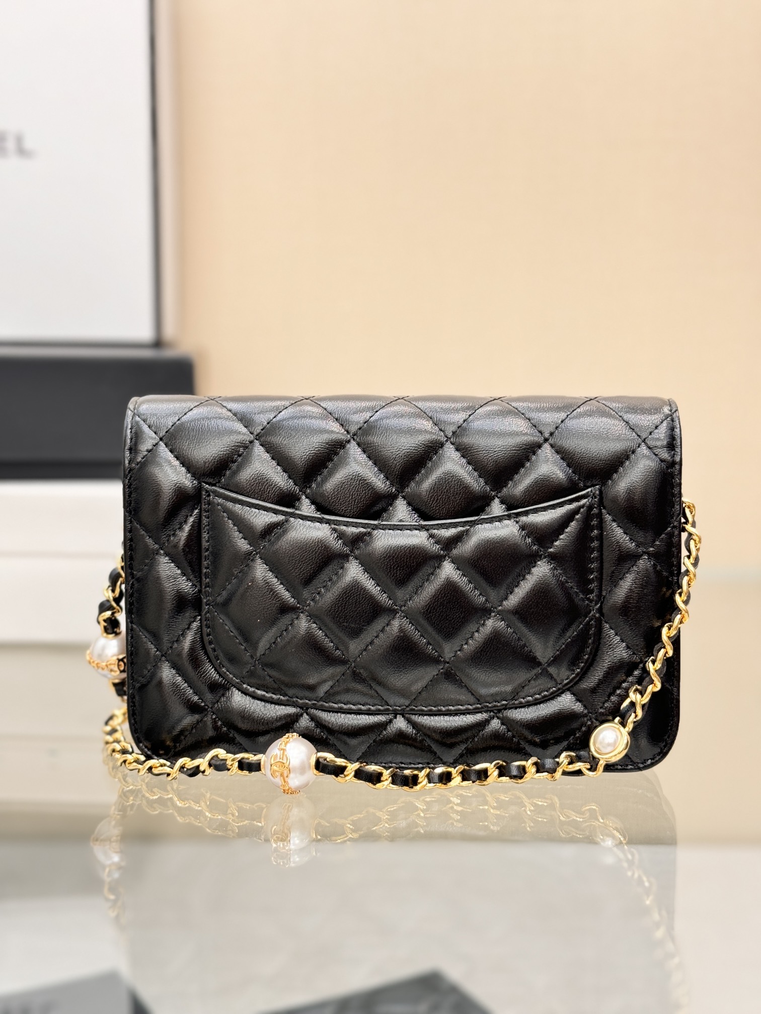 Classic Wallet On Chain (WOC) with Pearl Detail in Black Quilted Lambskin with Light Gold-Tone Hardware - Mocuir