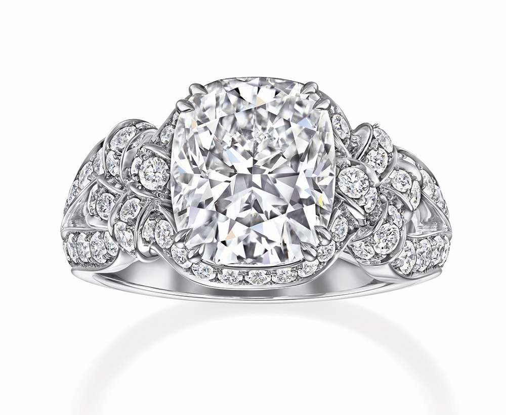 3.15CT Cushion Cut Diamond Knot Ring