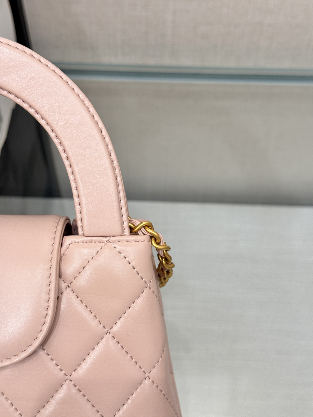 Mini Kelly Bag with Handle（Light Pink） - Mocuir