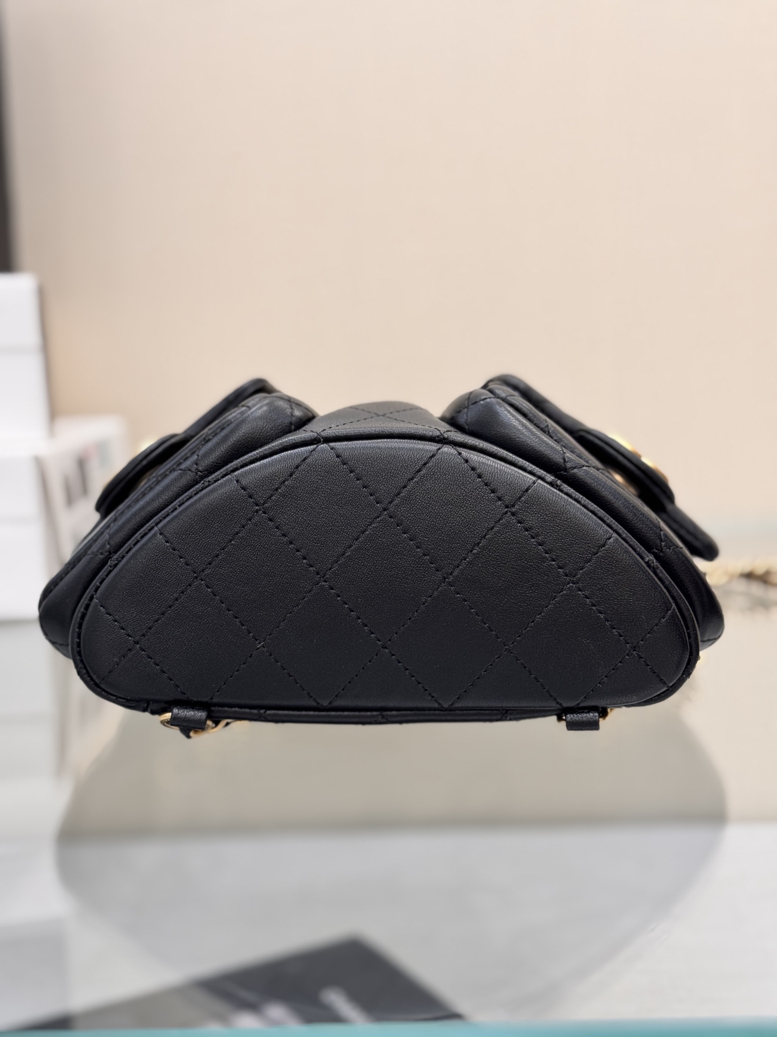 Drawstring Bucket Backpack（Black） - Mocuir