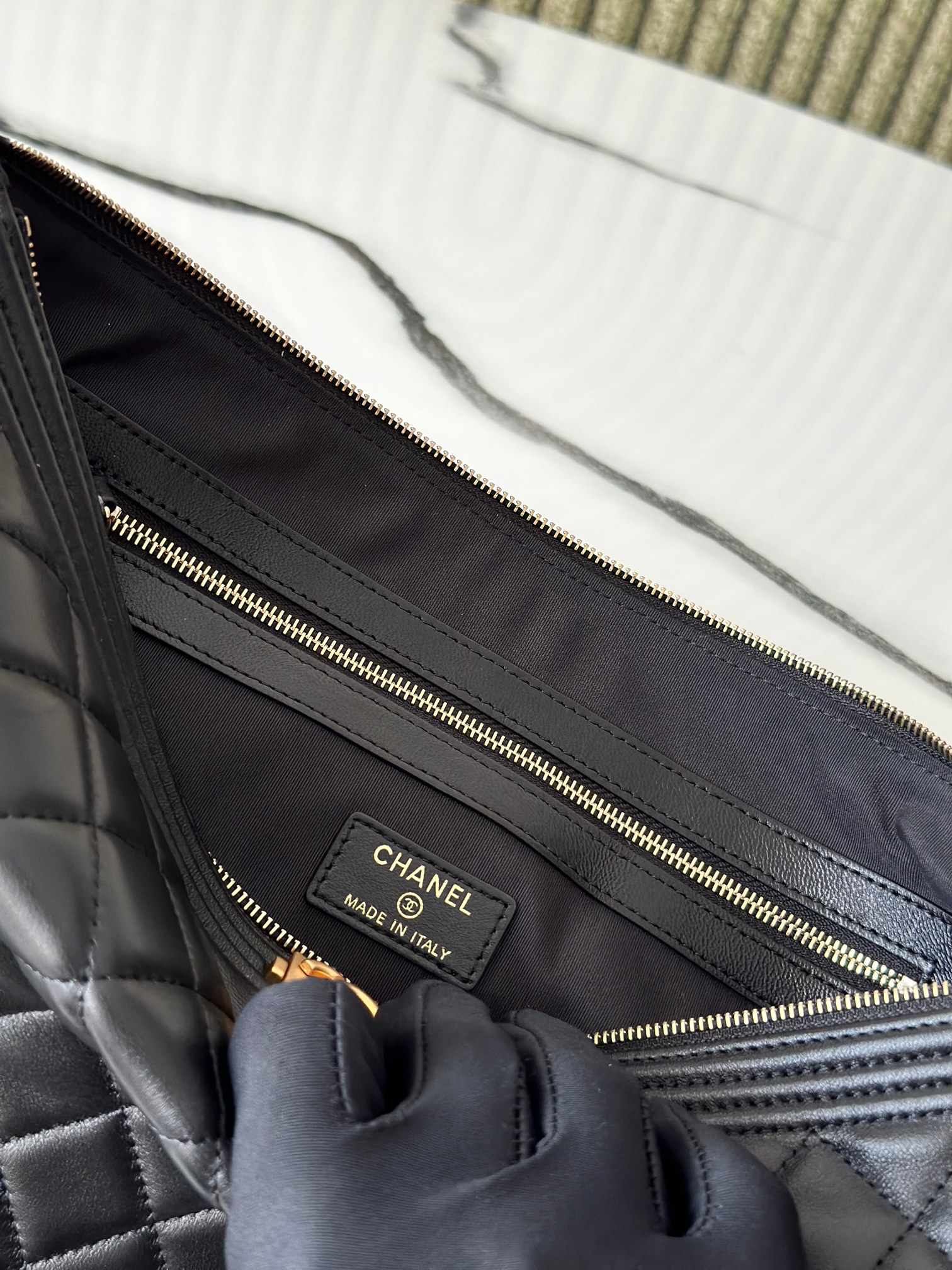 Le Boy Large Quilted Caviar Leather Clutch Document Case in Black with Gold-Tone Hardware - Mocuir