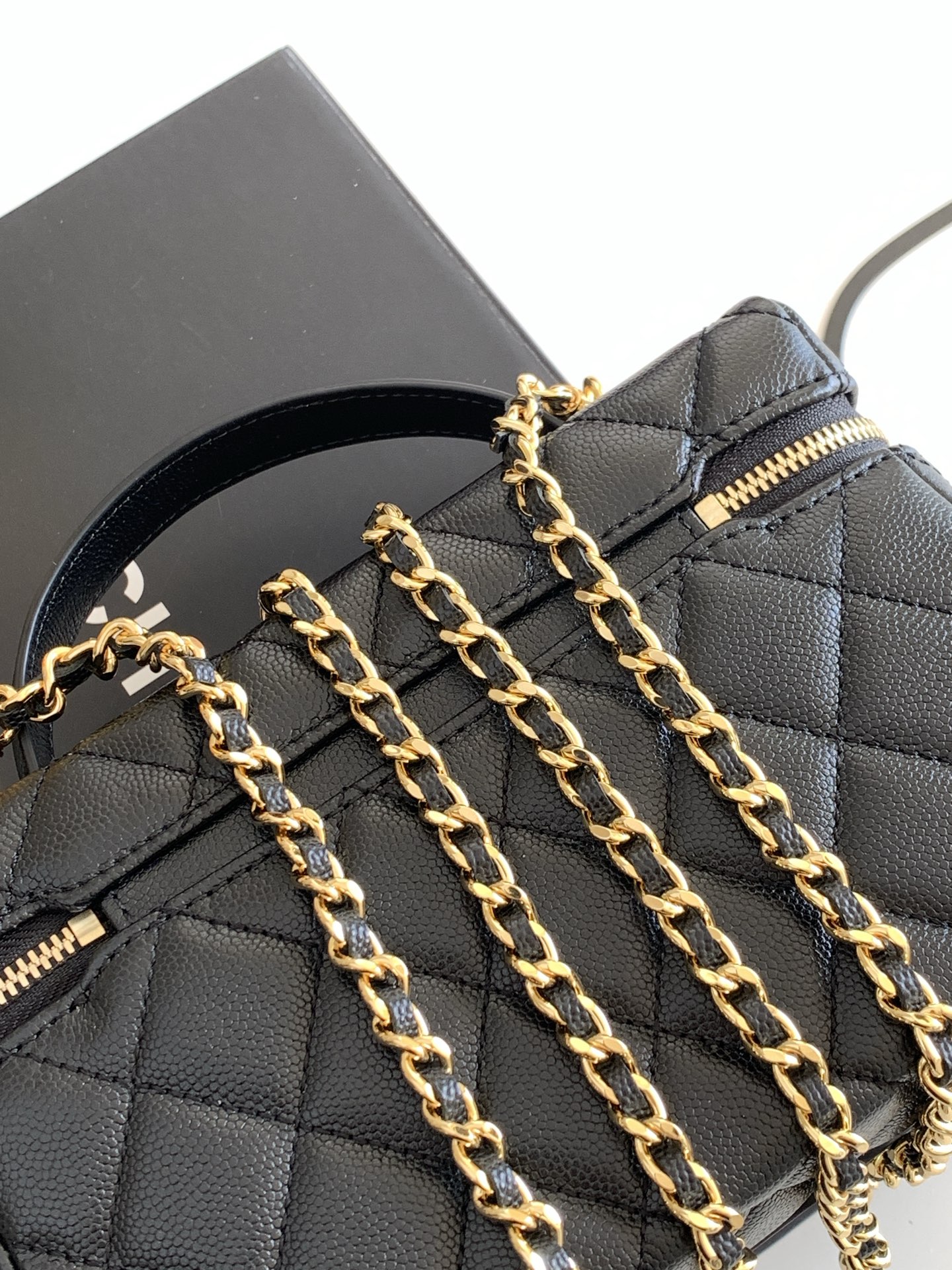 25C25P Top Handle Vanity Case (LP Style Lunch Box Bag) in Black Caviar with Light Gold Hardware (Model AP4385) - Mocuir