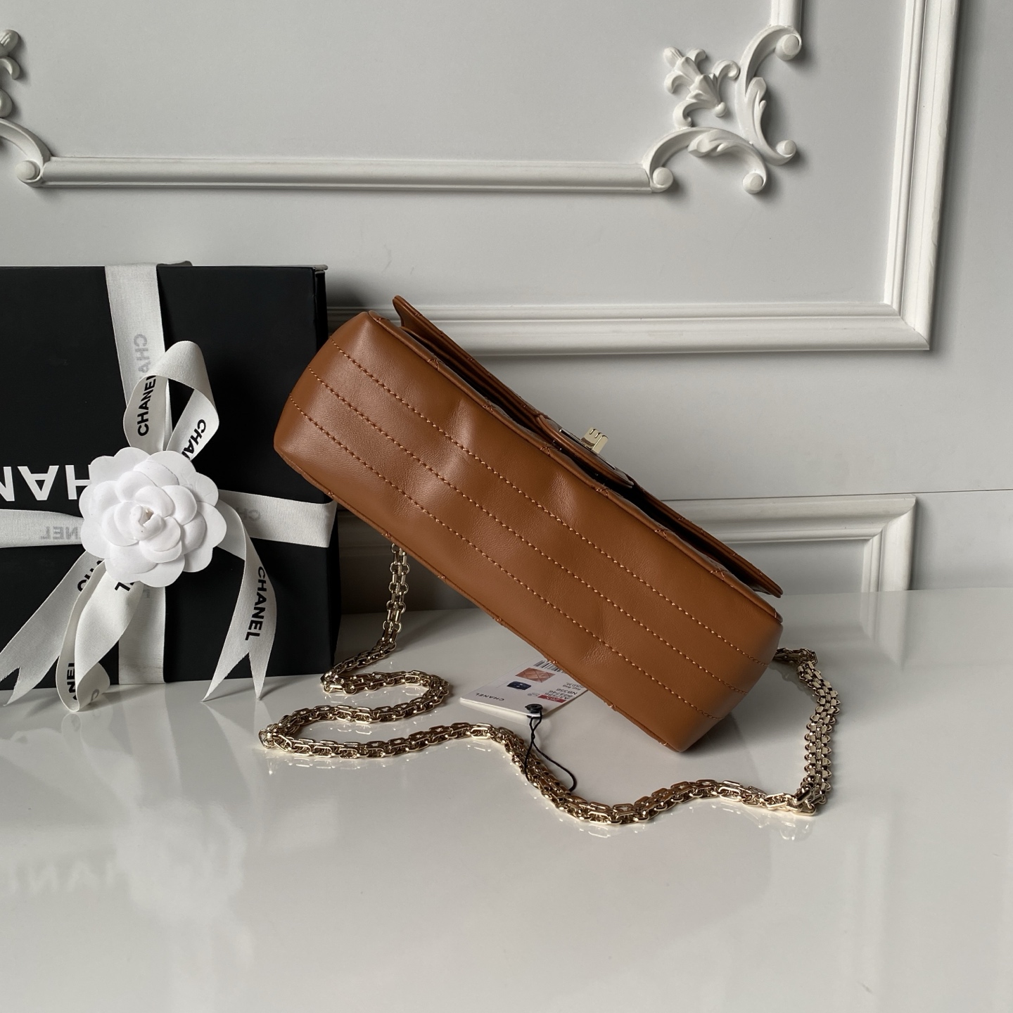 2.55 Reissue Caramel Quilted Calfskin Flap Handbag with Light Gold-Tone Hardware - Mocuir