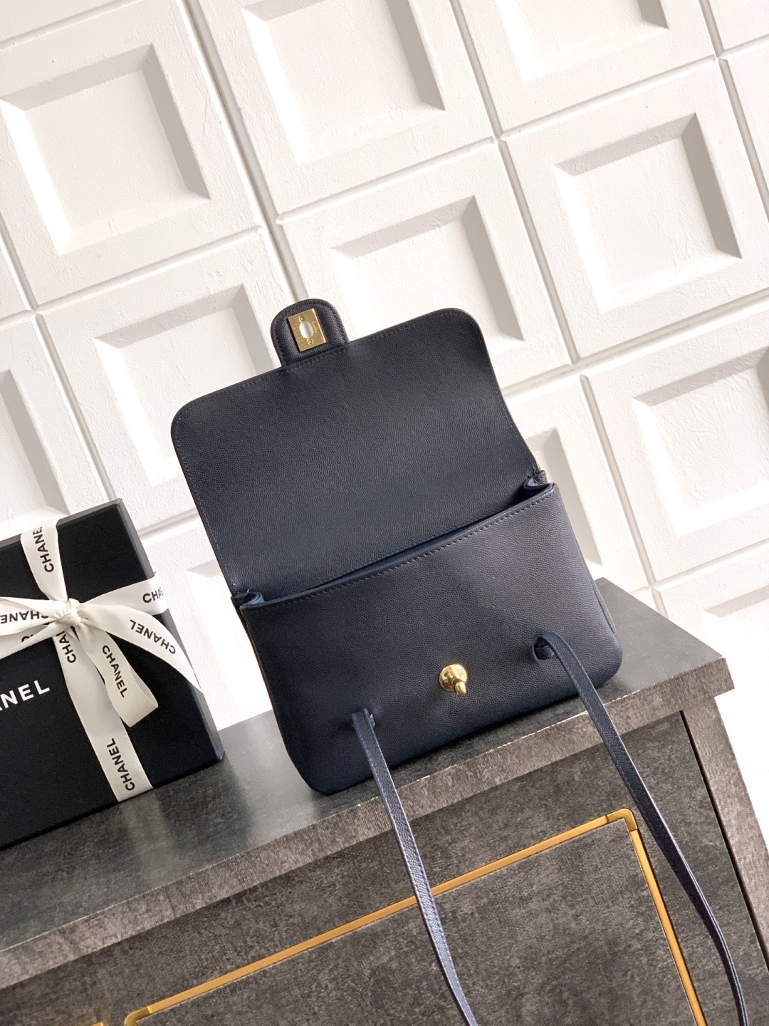 Preppy Coco Small Flap Bag (AS4818) in Black Grained Calfskin with Gold-Tone Hardware, 26P Pre-Fall Collection - Mocuir