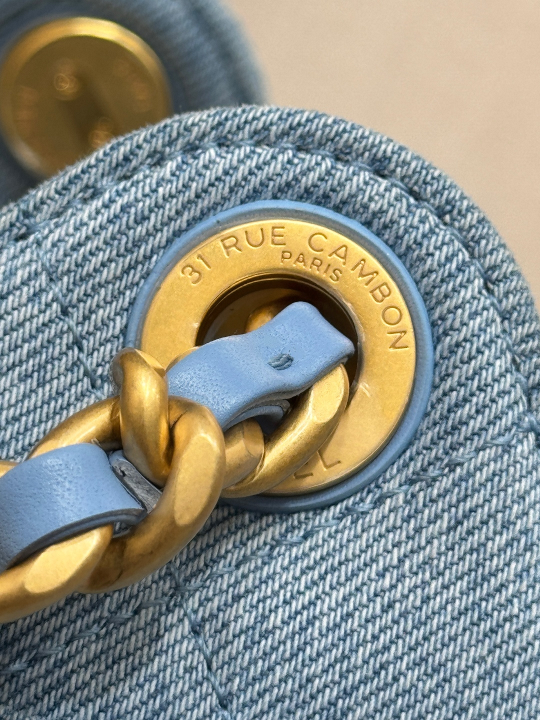 25 Small Hobo Bag (AS5293) in Light Blue Washed Denim & Antique Gold-Tone Hardware - Mocuir