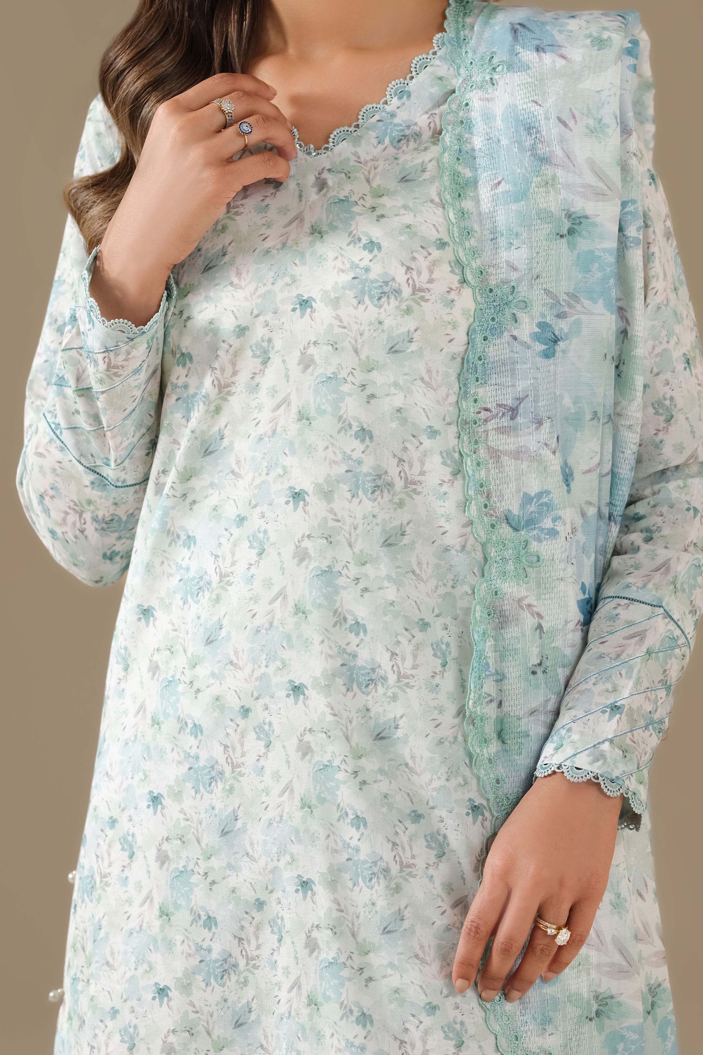 LAWN | EMBROIDERED