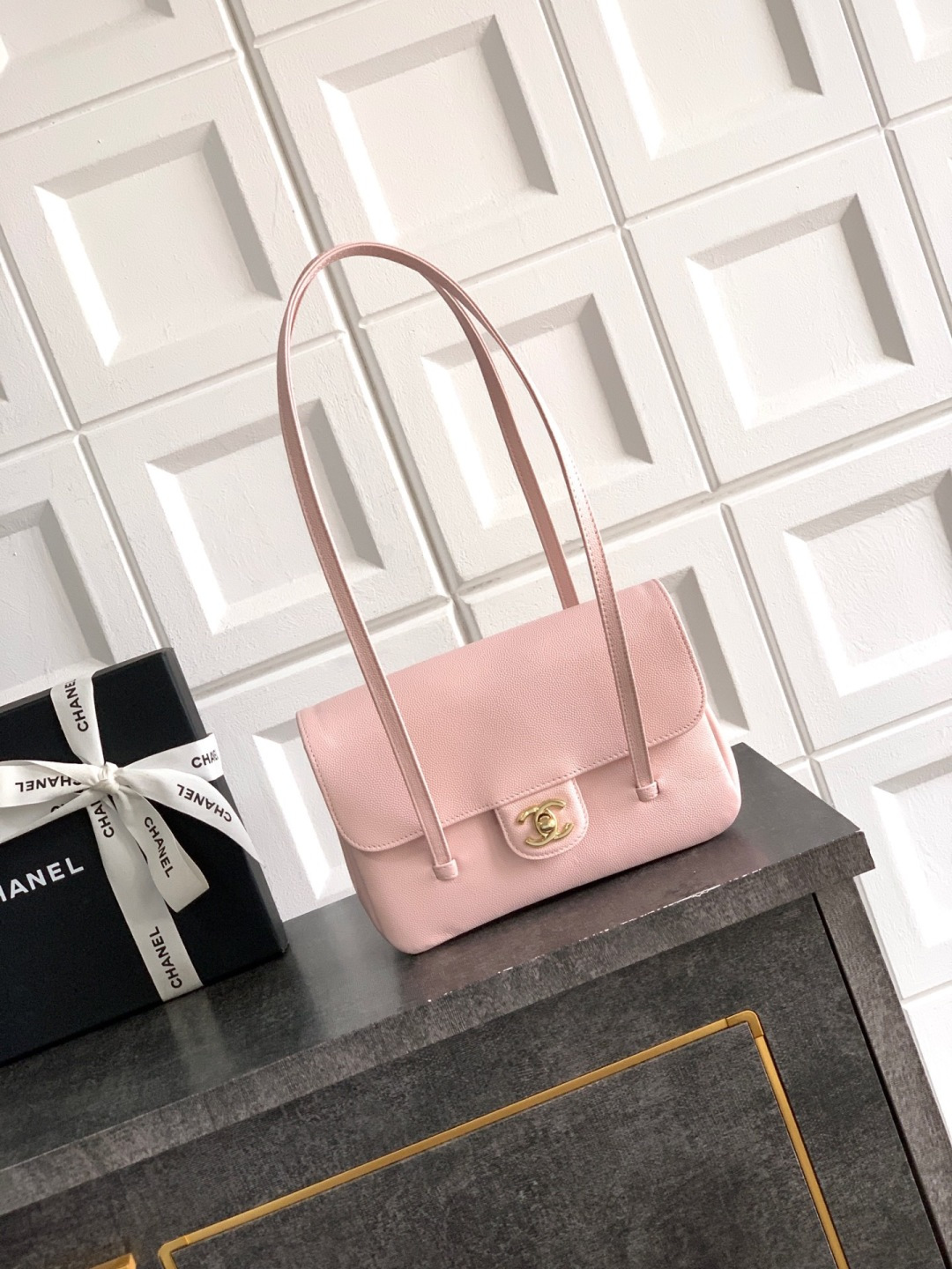 Preppy Coco Small Flap Bag (AS4818) in Light Pink Grained Calfskin with Gold-Tone Hardware, 26P Pre-Fall Collection - Mocuir