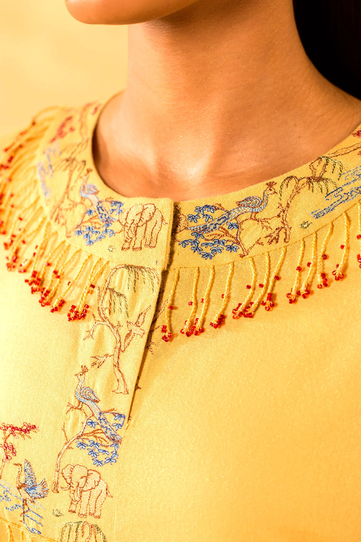 KARANDI | EMBROIDERED