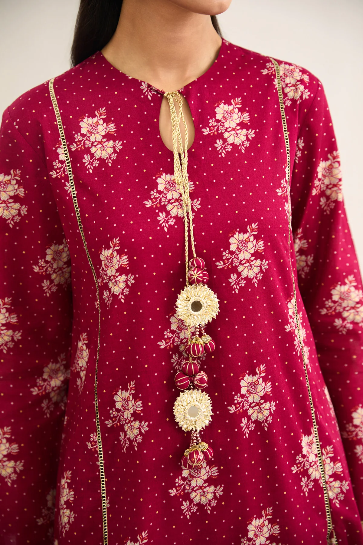 LAWN | EMBROIDERED