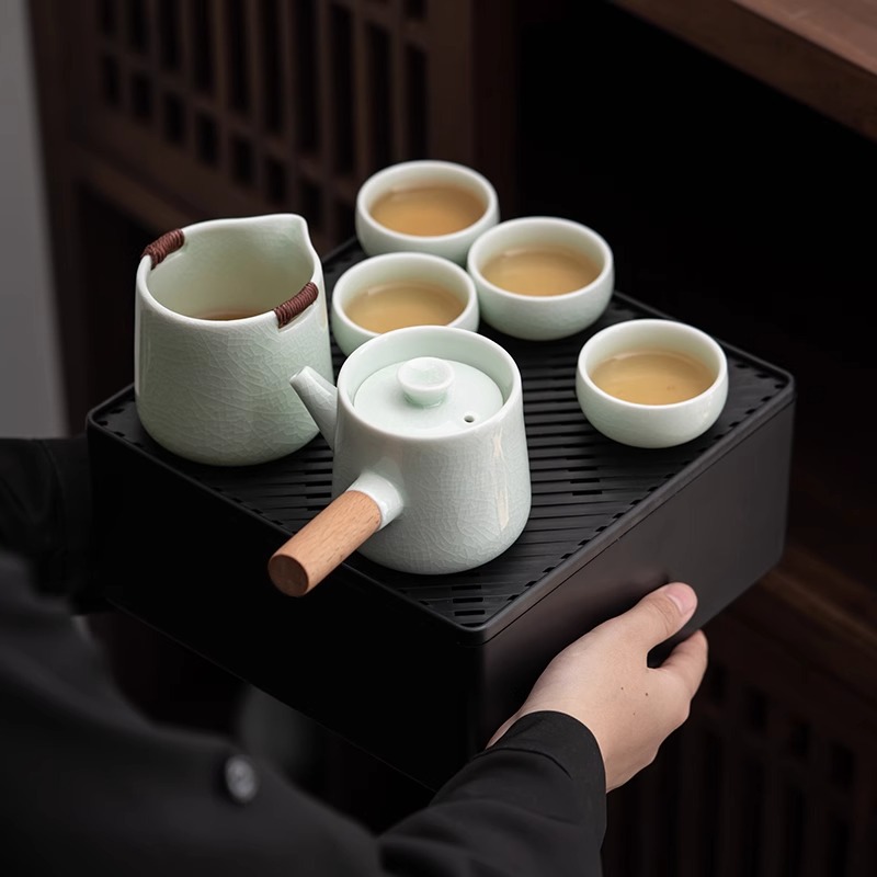 Students' birthday gifts, party souvenirs, high value, practical sense, hand-held gifts, Ge Yao side pot tea set.
