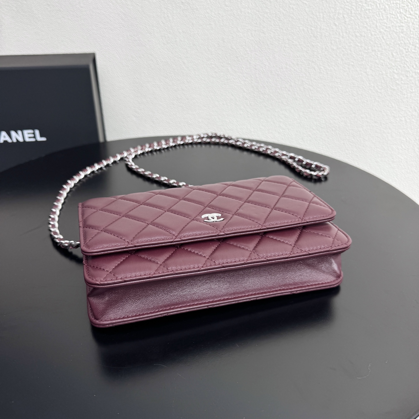 Classic Wallet on Chain（Burgundy） - Mocuir