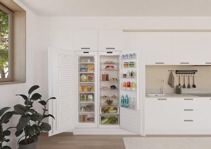 CANDY - Frigorifero 1 porta CMS518EW Classe E 316 lt-White