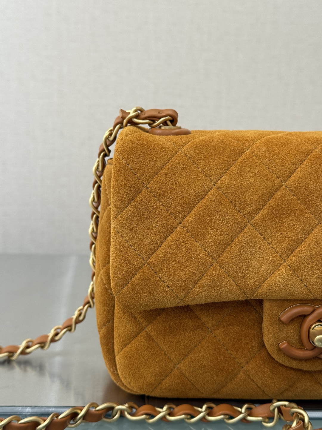 26C Cruise Mini Flap Bag in Caramel Mocha Suede Calfskin with Gold-Tone Hardware (Model AS5989) - Mocuir