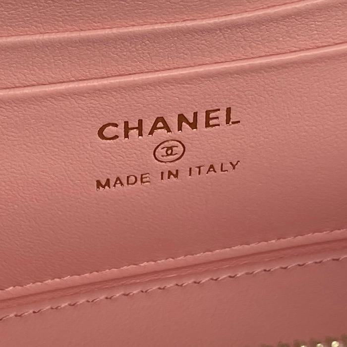 Small Vanity Case with Chain (AP3940) in Pink Shiny Lambskin with Gold-Tone Hardware, 25B Fall-Winter Collection - Mocuir