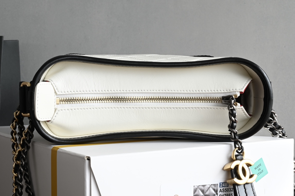 Small Gabrielle Hobo Bag in White and Black Quilted Aged Calfskin with Gold-Tone and Silver-Tone Metal (Model AS0502) - Mocuir