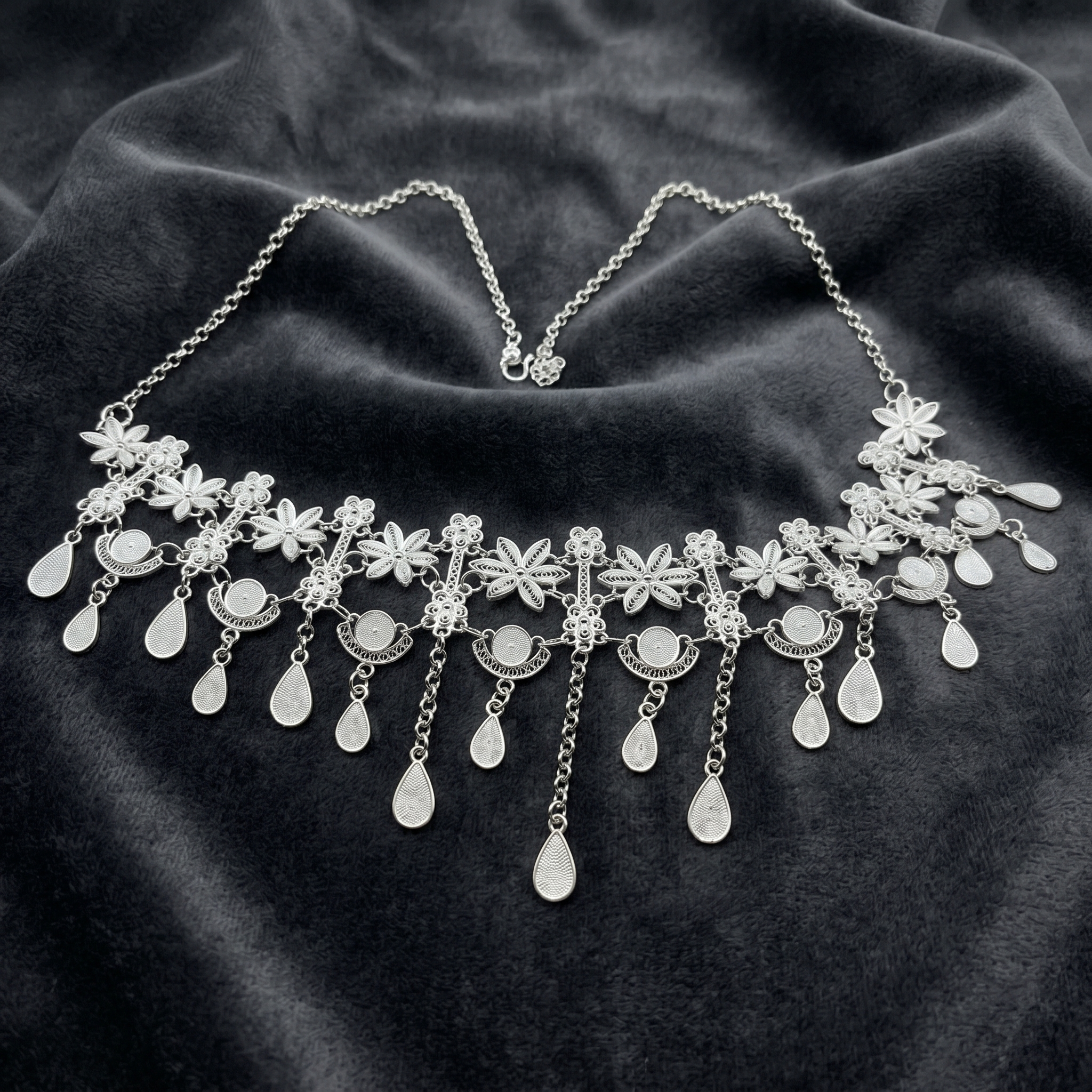 Delicate Flower Shy Ethnic Style Filigree Craftsmanship 99% Pure Silver Necklace