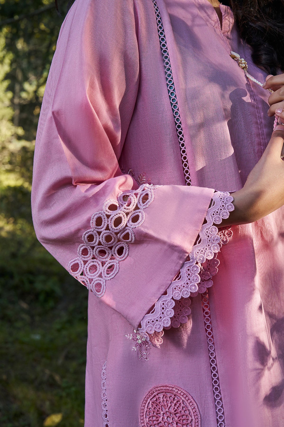 KHADDAR | EMBROIDERED