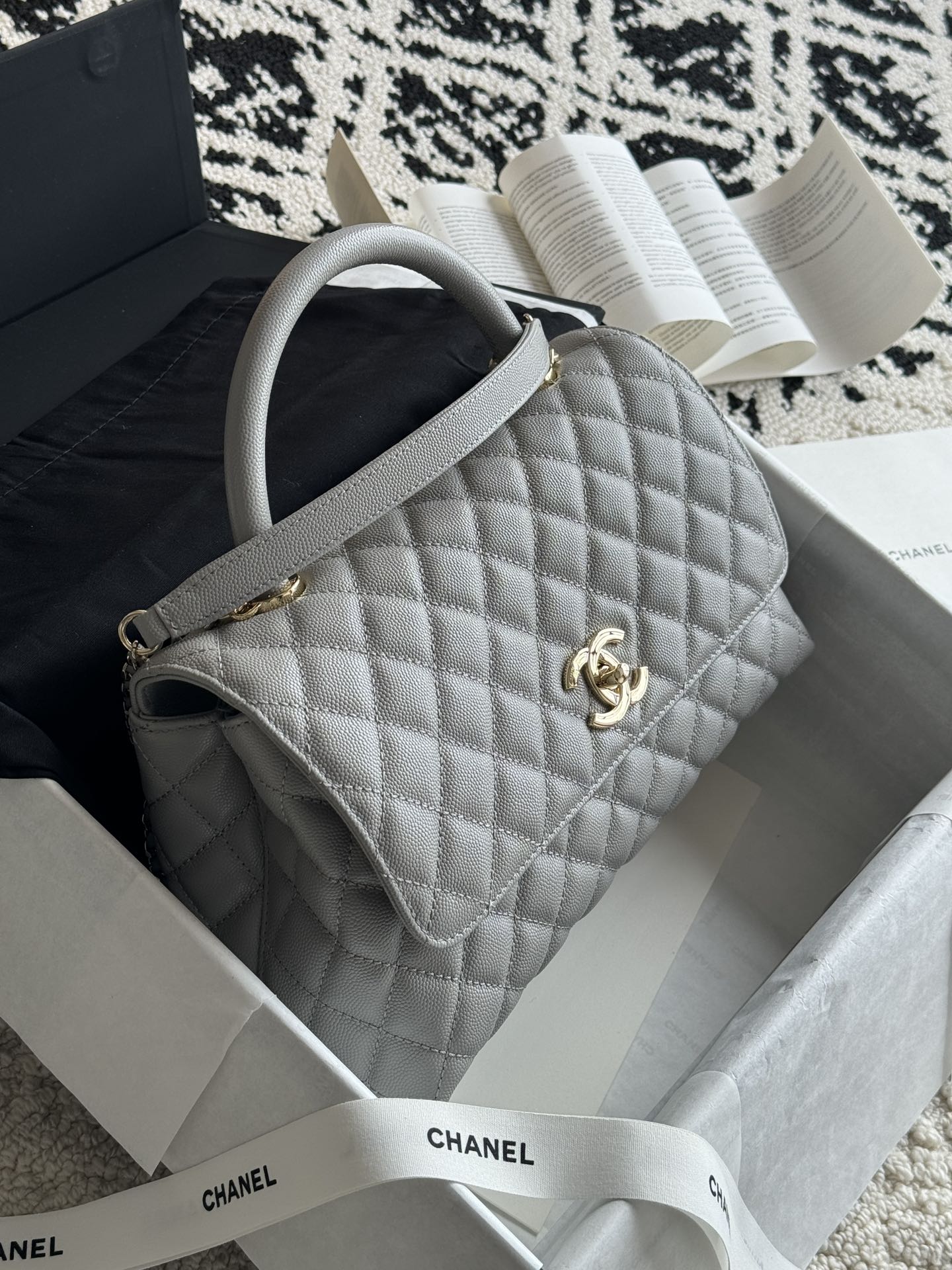 Small Coco Handle Flap Bag in Light Grey Quilted Caviar Leather with Light Gold-Tone Hardware - Mocuir