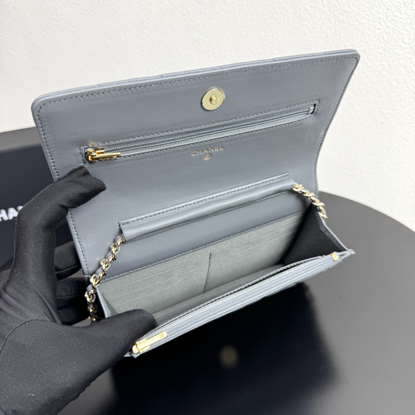Classic Wallet on Chain（Grey） - Mocuir