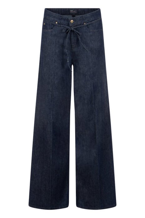 Belted High-Rise Straight Jeans