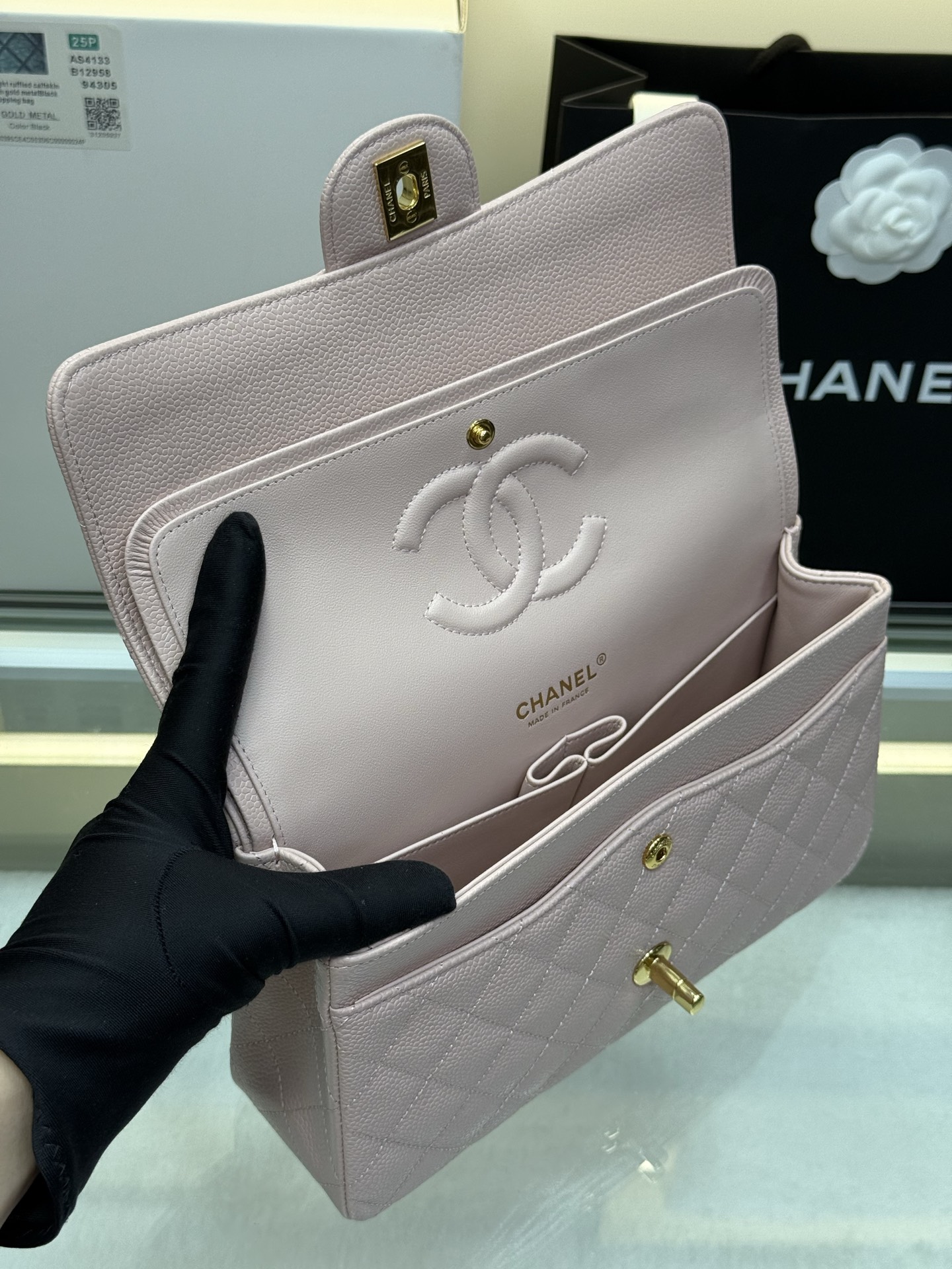 Classic Flap Bag（Light Purple） - Mocuir