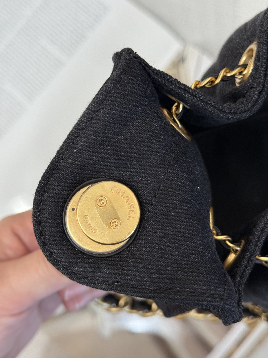 25 Small Hobo Bag (AS5293) in Black Washed Denim & Antique Gold-Tone Hardware - Mocuir
