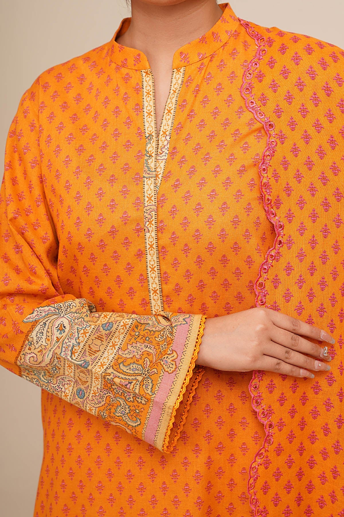 KHADDAR | EMBROIDERED