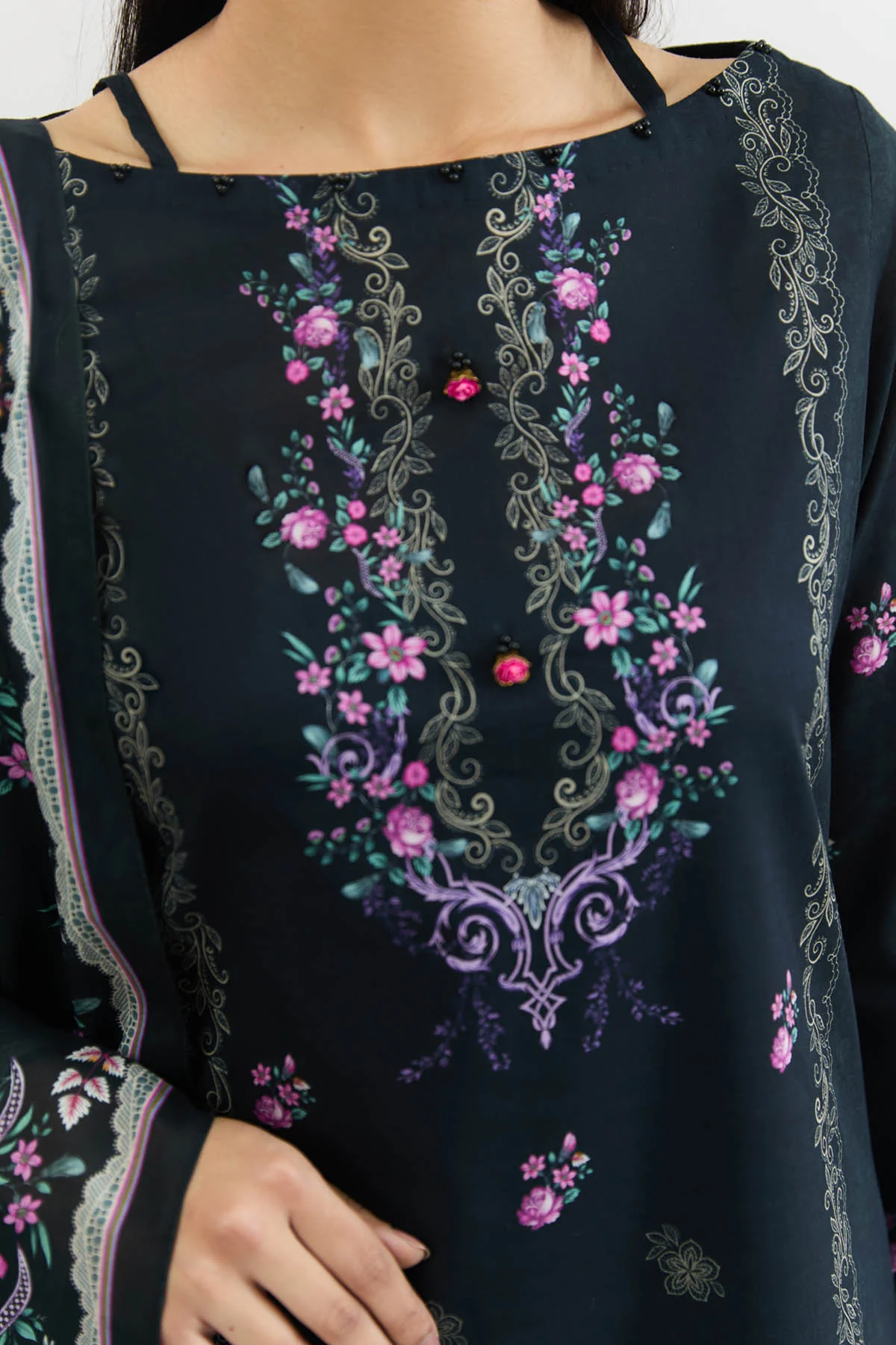 LAWN | EMBROIDERED
